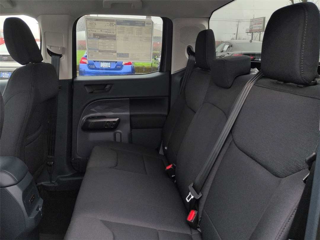 2026 Ford Maverick XL - Image 24