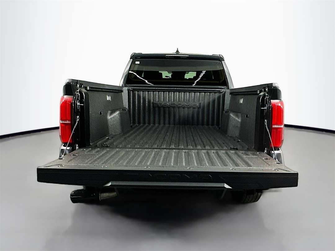 2026 Toyota Tacoma TRD Sport - Image 25