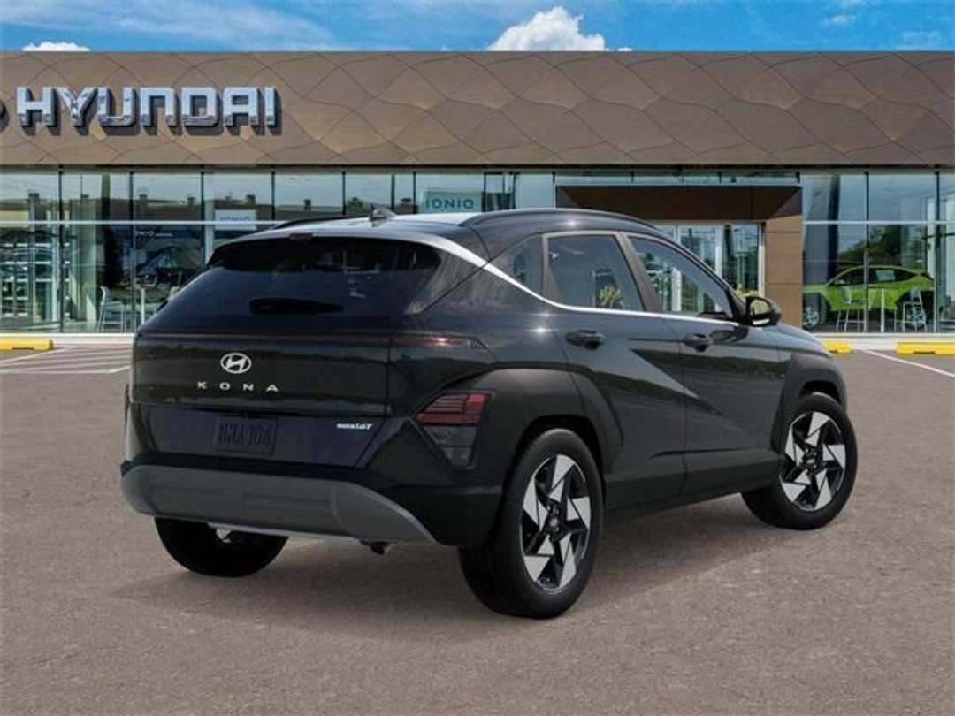 2026 Hyundai Kona Limited - Image 4