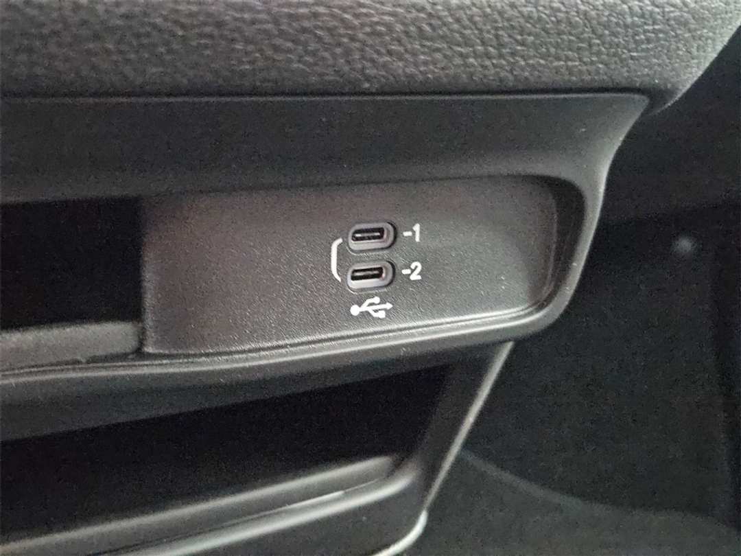 2026 Chrysler Pacifica Select - Image 25