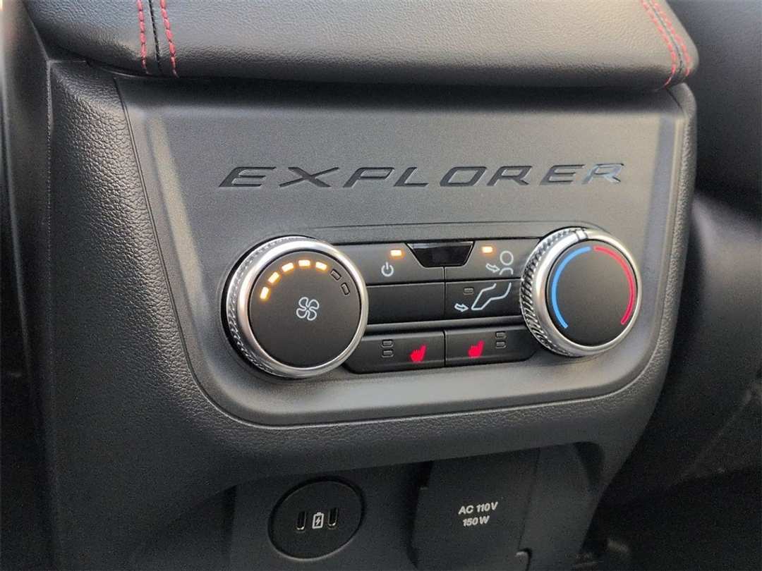 2026 Ford Explorer ST - Image 24