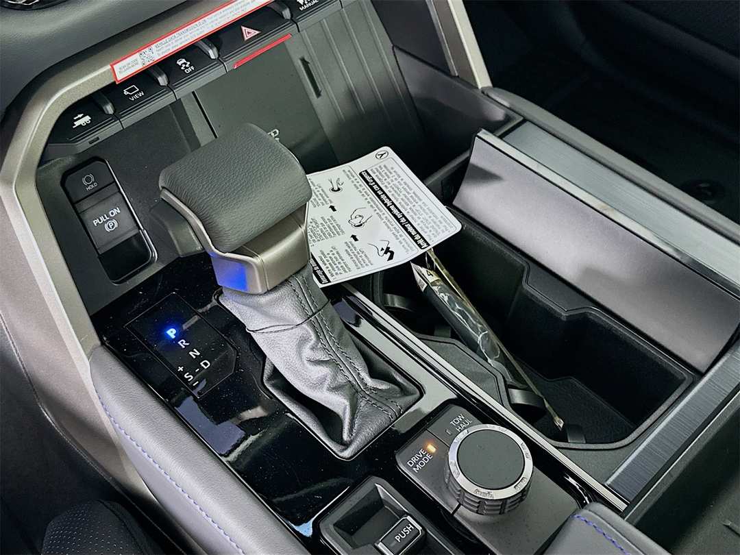 2026 Toyota Tundra Platinum - Image 17