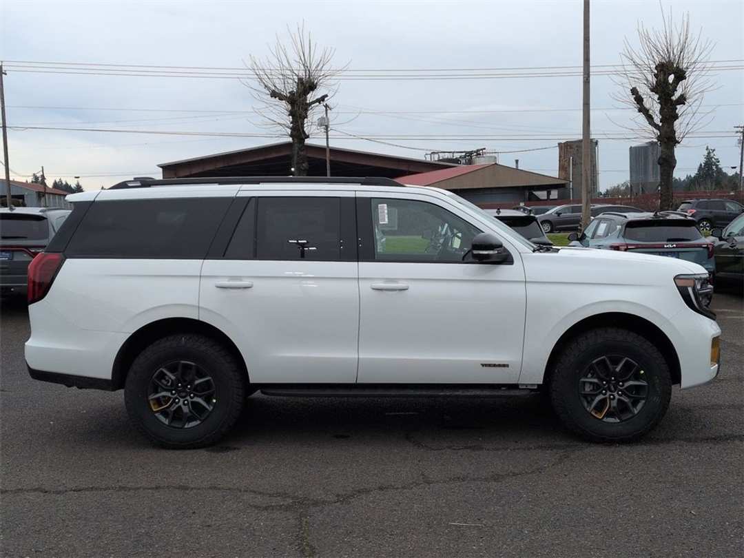 2026 Ford Expedition Tremor - Image 6