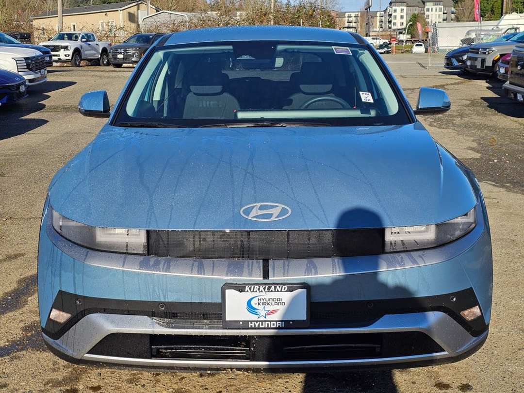 2026 Hyundai Ioniq 5 SE - Image 2