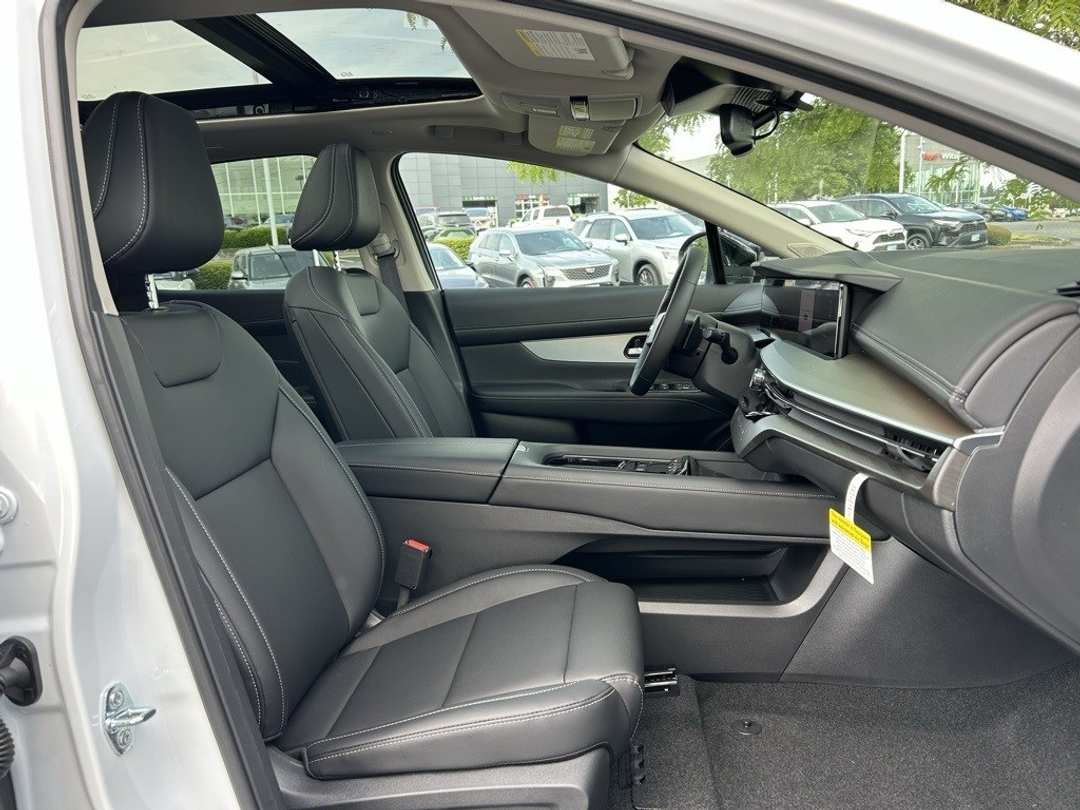 2025 Nissan Murano SL - Image 27