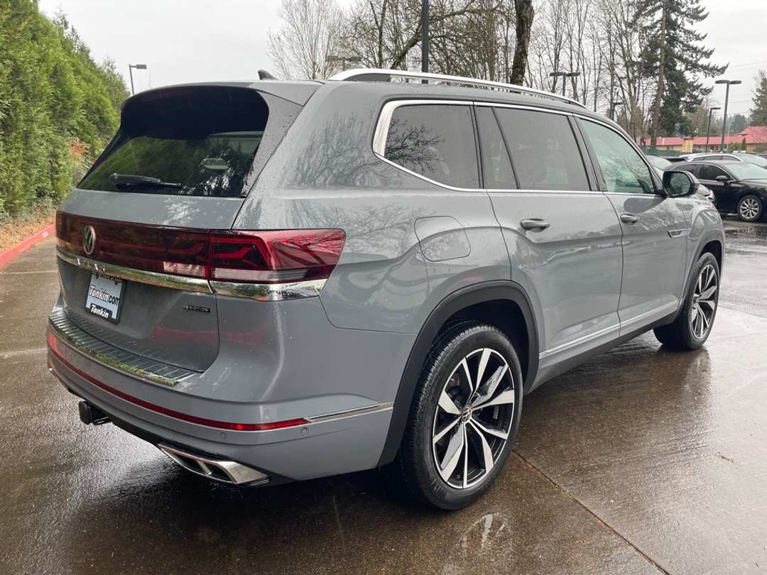 2025 Volkswagen Atlas 2.0T SEL Premium RLine - Image 4