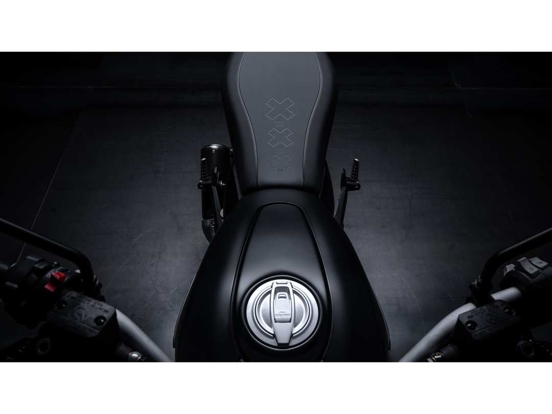 2025 Ducati Scrambler Icon Dark - Image 15