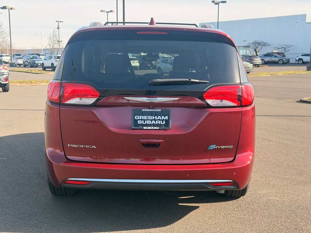 2018 Chrysler Pacifica Limited - Image 6