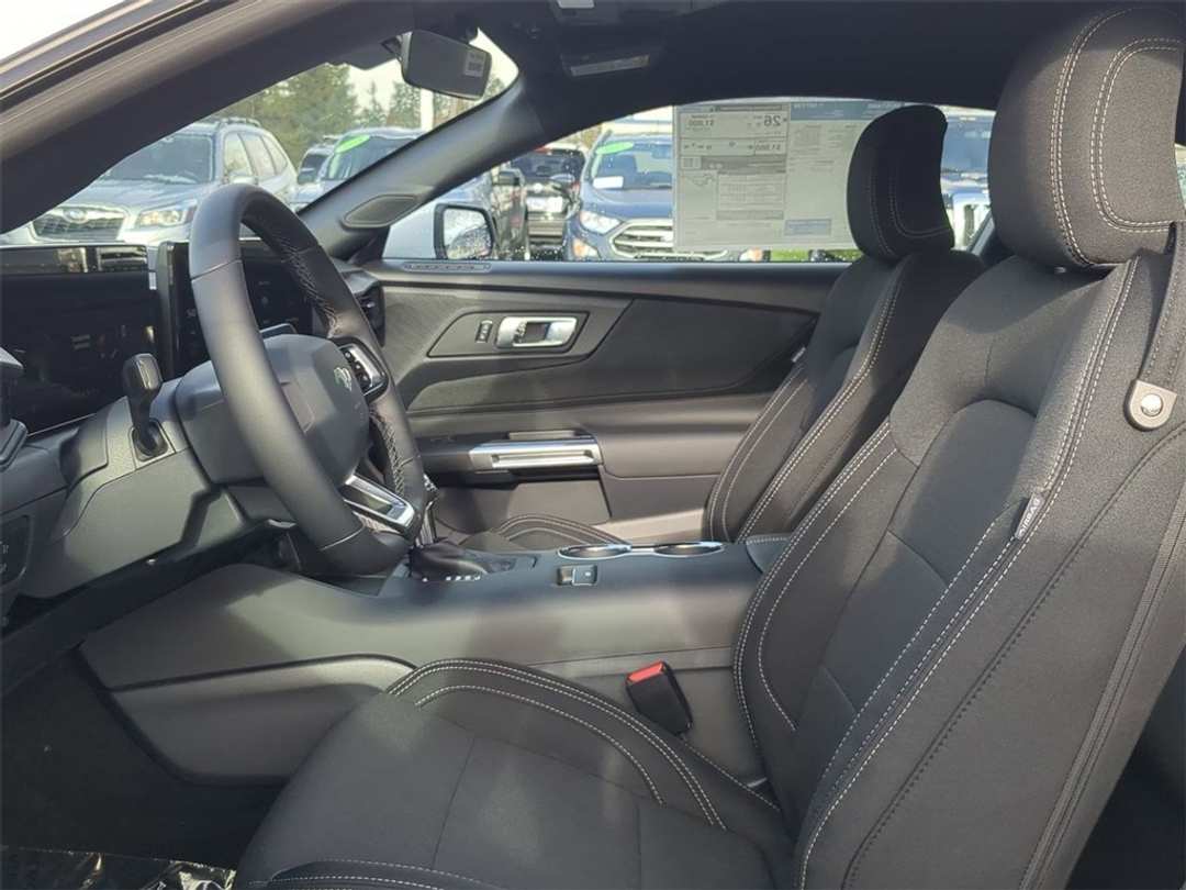 2026 Ford Mustang EcoBoost - Image 13