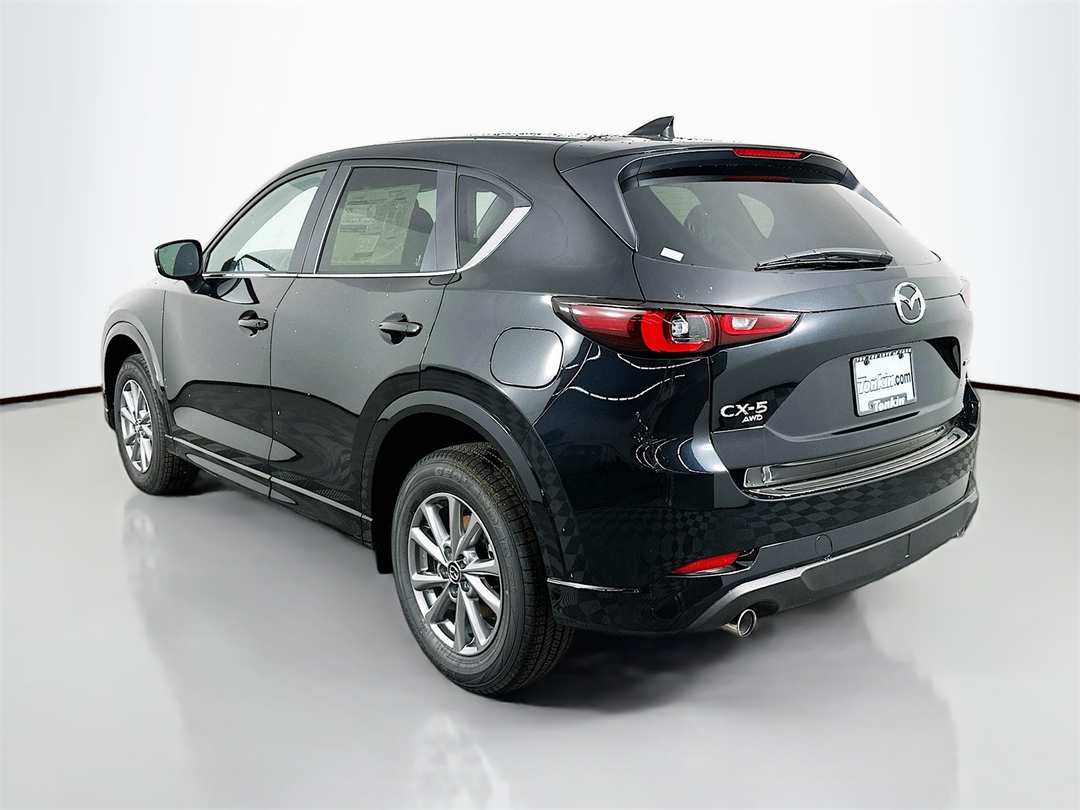 2025 MAZDA CX-5 2.5 S Preferred Package - Image 5