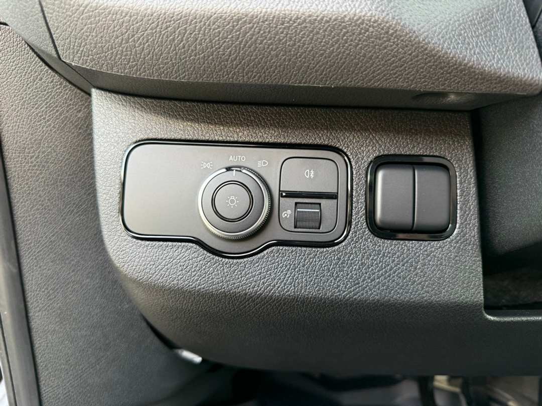 2024 Mercedes-Benz Sprinter 3500 Cargo 170 WB - Image 25