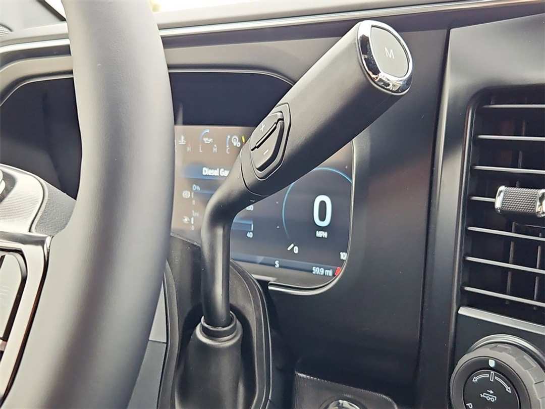 2026 Ford F-250Sd Platinum - Image 17