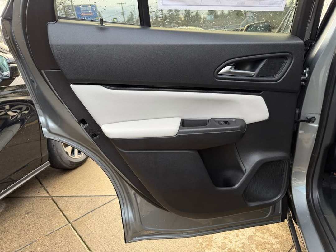 2026 Honda Prologue Touring - Image 29