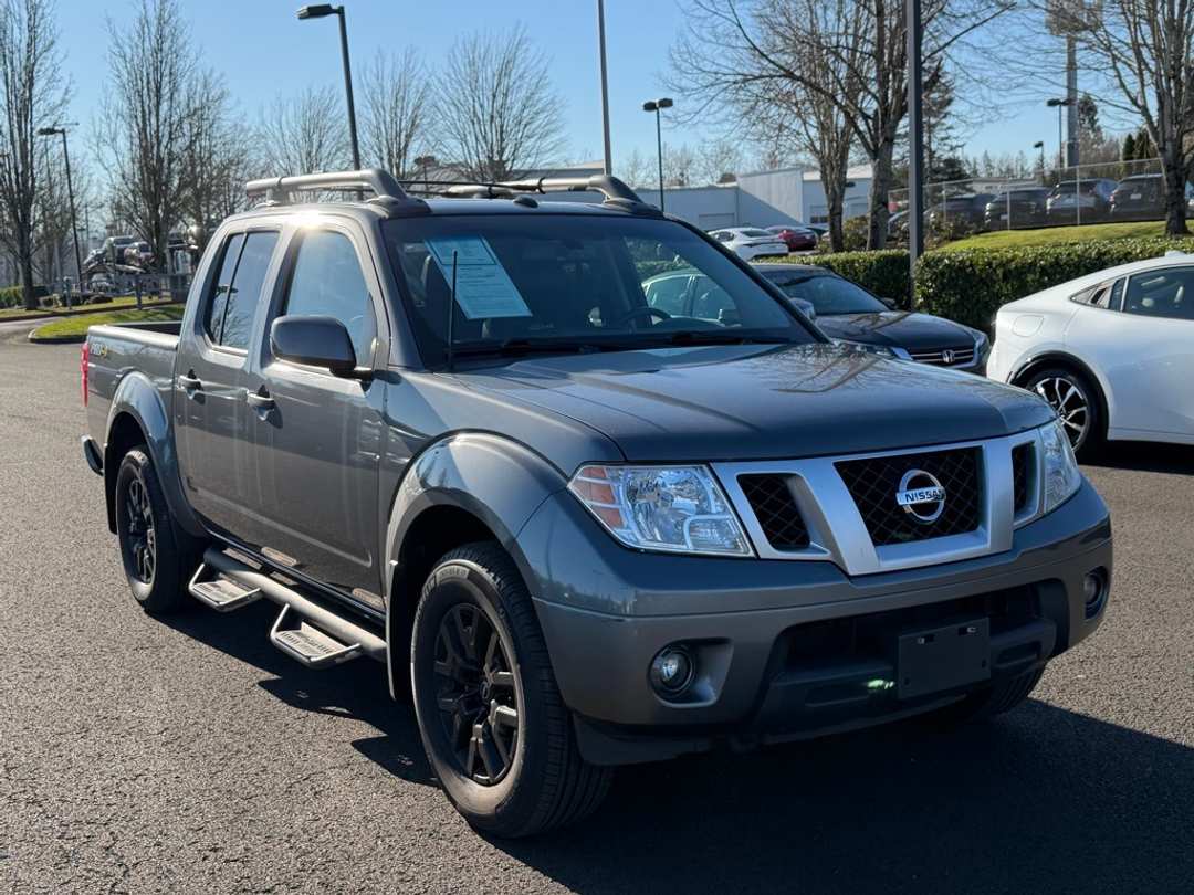 2021 Nissan Frontier PRO4X - Image 2