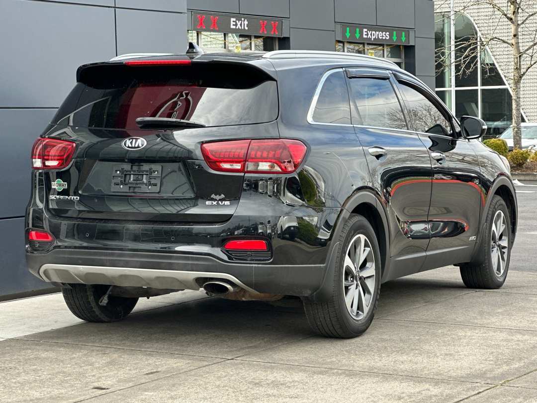 2019 Kia Sorento EX - Image 3