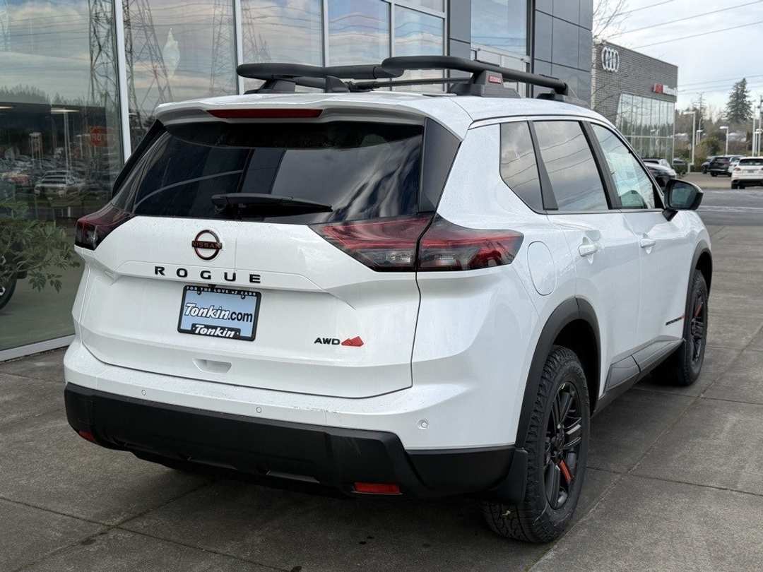 2026 Nissan Rogue Rock Creek - Image 7