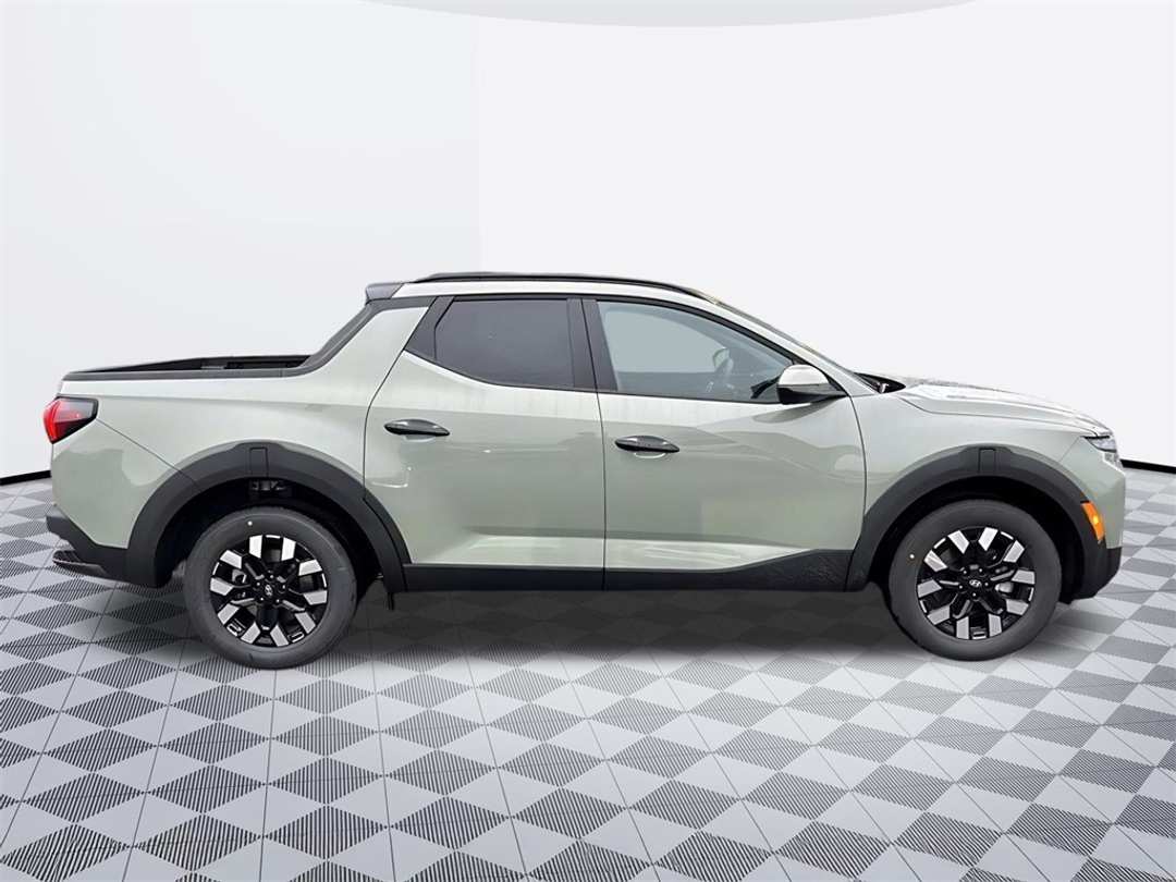 2026 Hyundai Santa Cruz SEL - Image 4