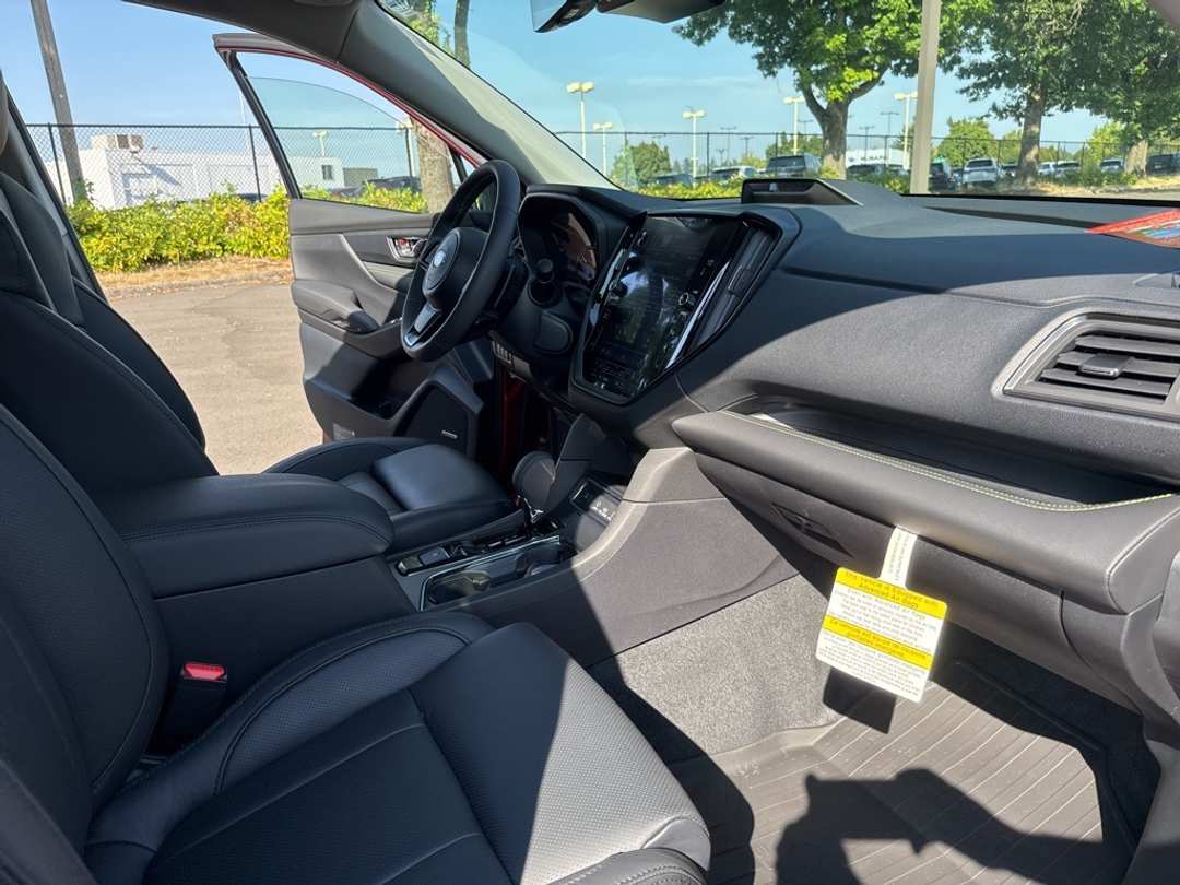 2025 Subaru Ascent Onyx Edition Touring - Image 44