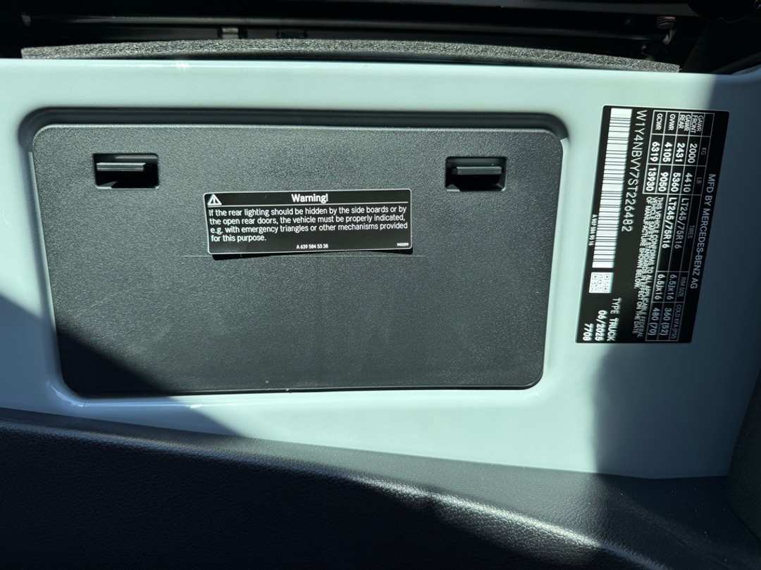 2025 Mercedes-Benz Sprinter 2500 Cargo 144 WB - Image 22