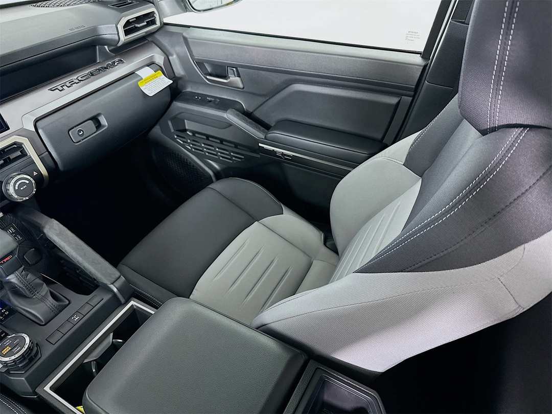 2026 Toyota Tacoma TRD OffRoad - Image 25