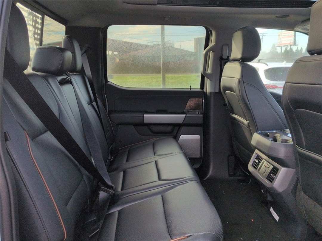 2026 Ford F-350Sd Lariat - Image 30