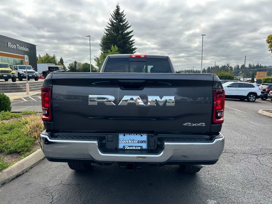 2026 Ram 3500 Tradesman - Image 7