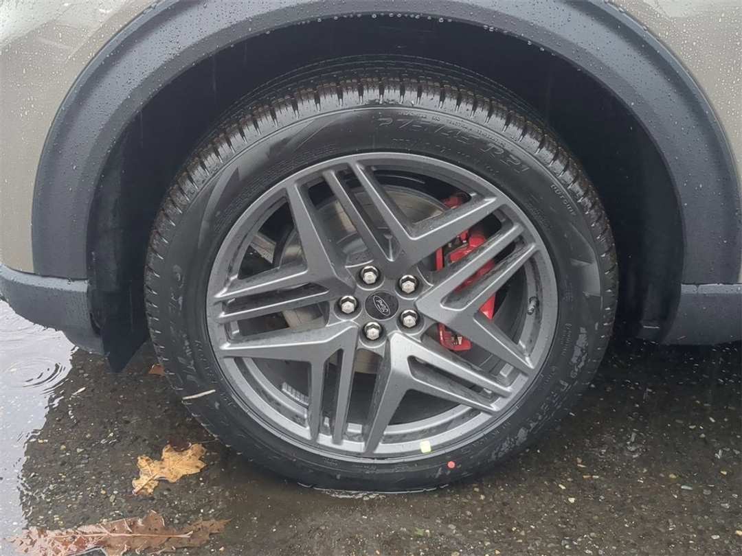 2026 Ford Explorer STLine - Image 34