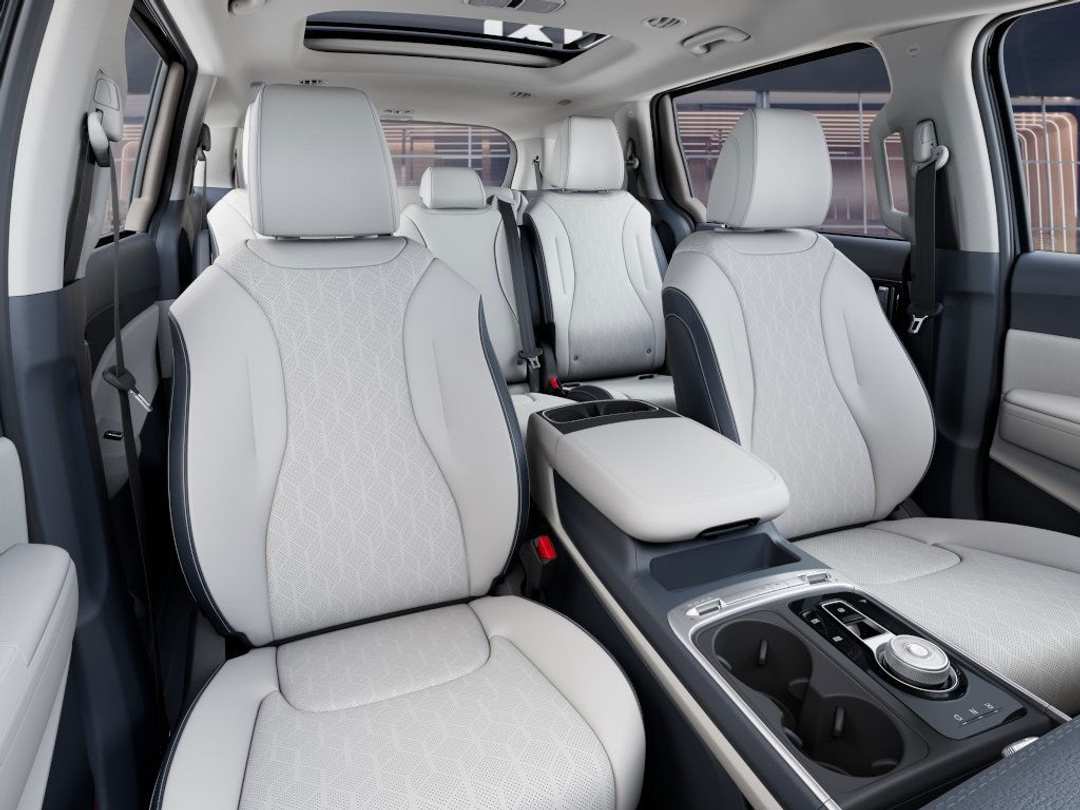 2026 Kia Carnival SX - Image 15