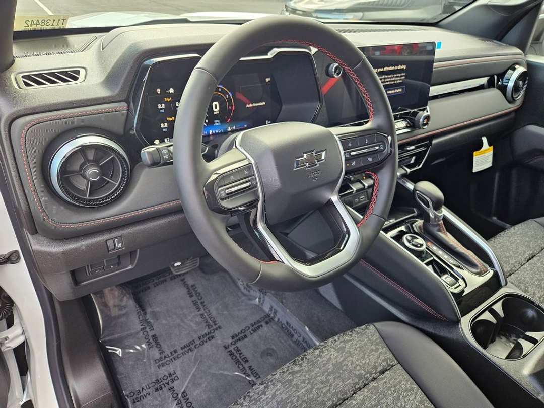 2026 Chevrolet Colorado Z71 - Image 14