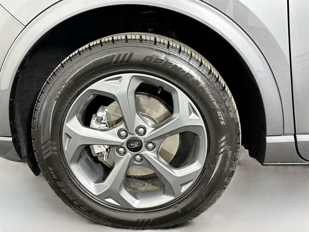 2024 Ford Escape STLine - Image 9