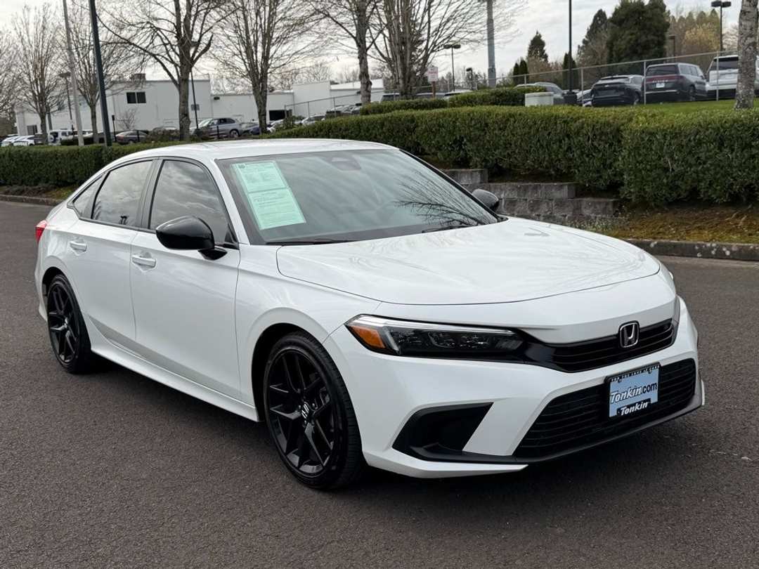 2024 Honda Civic Sport - Image 2