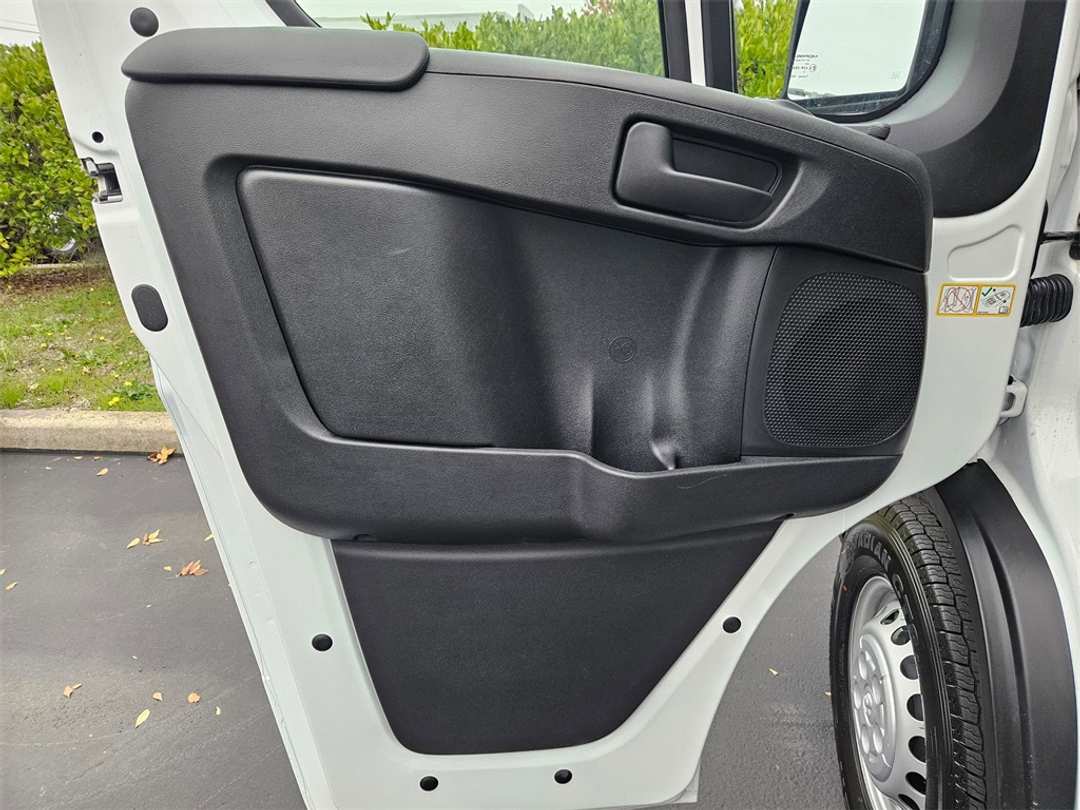 2026 Ram Promaster 1500 Low Roof - Image 10