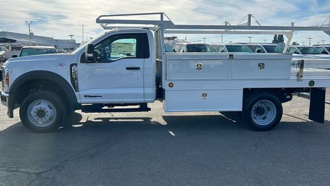 2025 Ford F-550Sd XL - Image 2