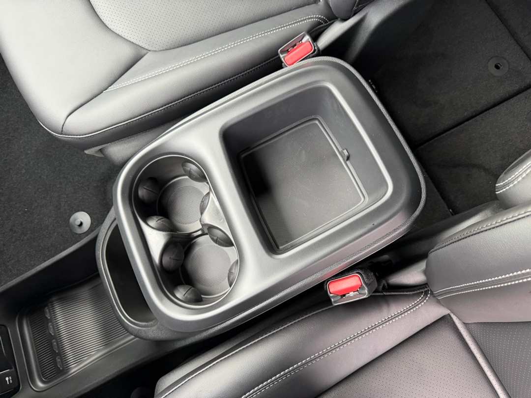 2026 Chrysler Pacifica Select - Image 26