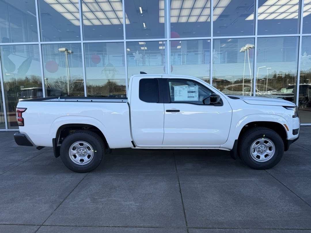 2026 Nissan Frontier S - Image 8