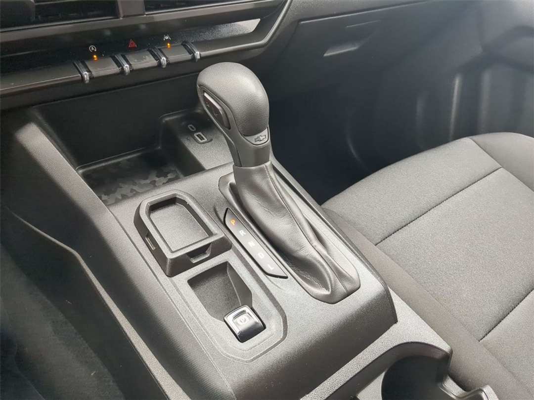 2023 Chevrolet Colorado Work - Image 20