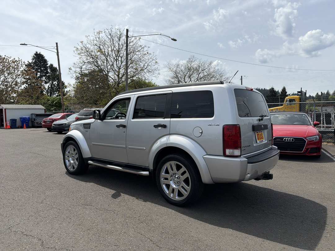 2011 Dodge Nitro Heat - Image 3