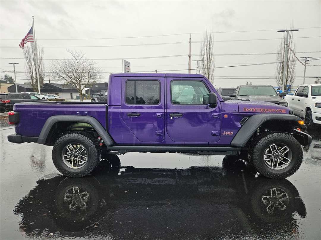 2026 Jeep Gladiator Mojave - Image 7