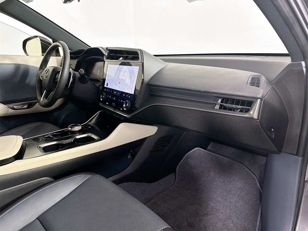 2023 Lexus Rz 450e Premium - Image 30