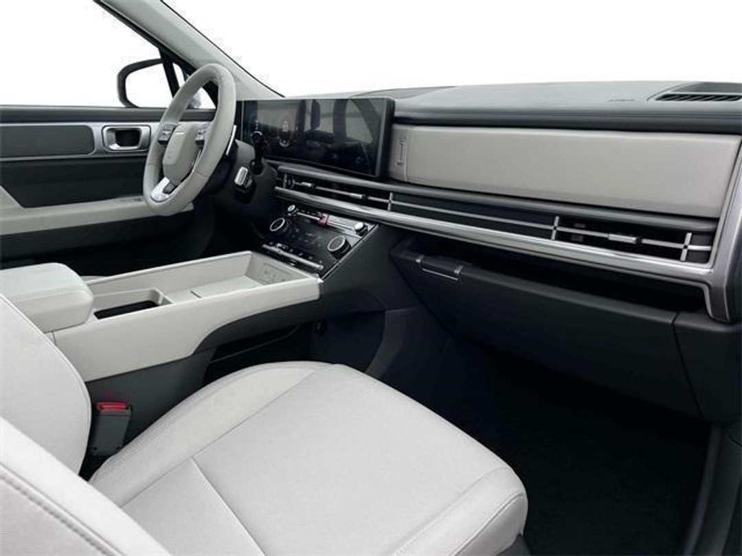 2026 Hyundai Santa Fe SE - Image 15