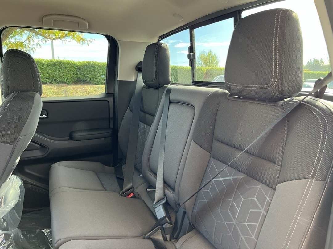 2026 Nissan Frontier SV - Image 27