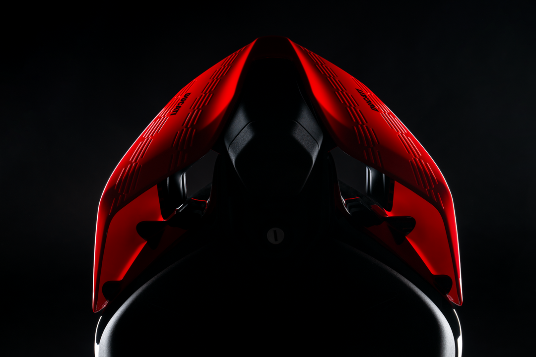 2026 Ducati Streetfighter V4S Corse - Image 14