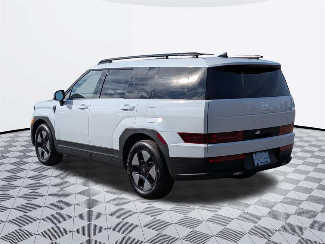 2026 Hyundai Santa Fe SEL - Image 4