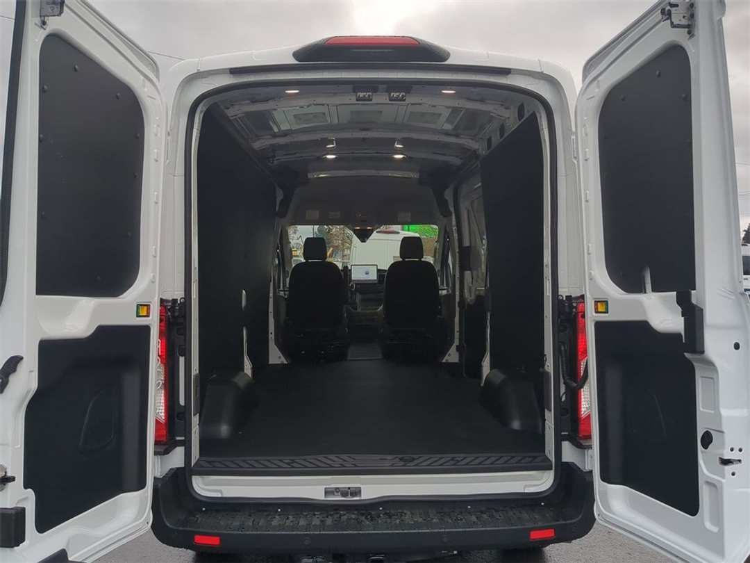 2026 Ford Transit-250 Base - Image 23