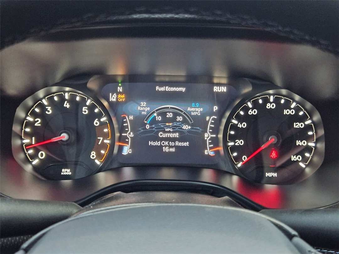 2026 Jeep Compass Latitude - Image 16