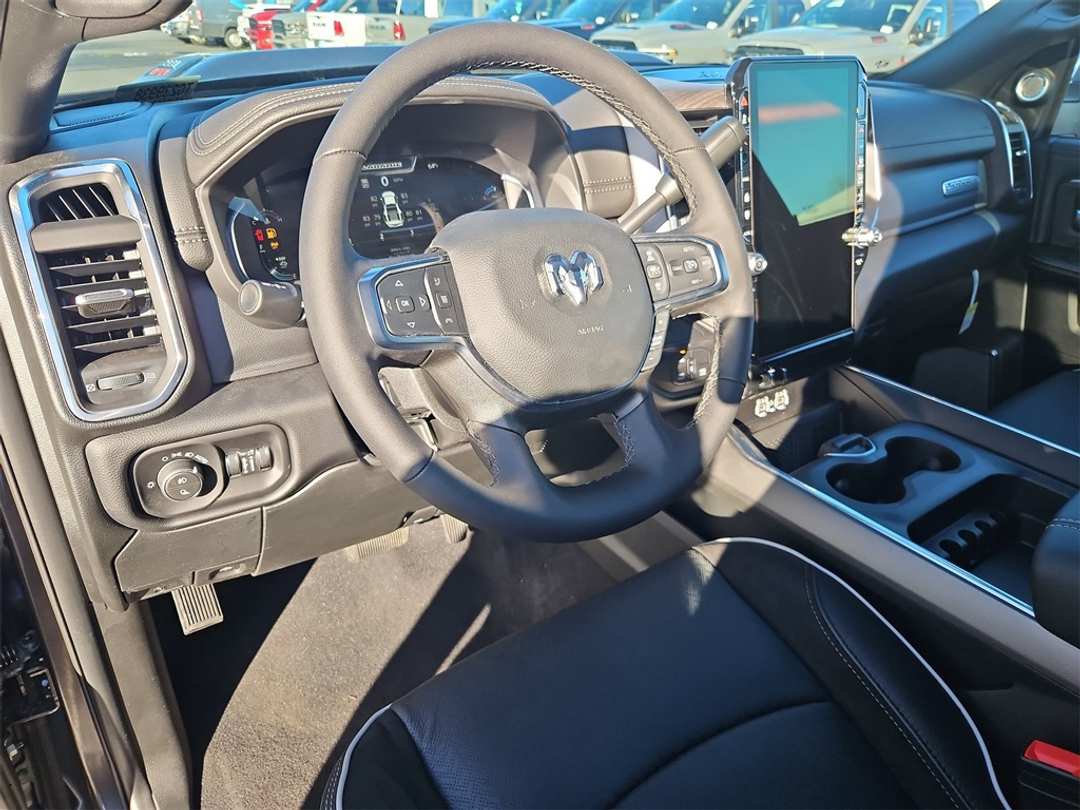 2026 Ram 3500 Laramie - Image 13