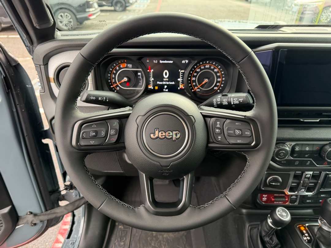 2026 Jeep Wrangler Willys - Image 19