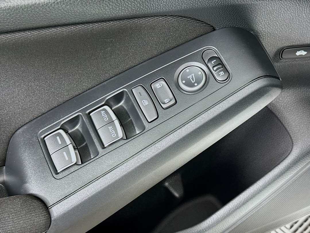 2026 Honda Civic Sport - Image 17