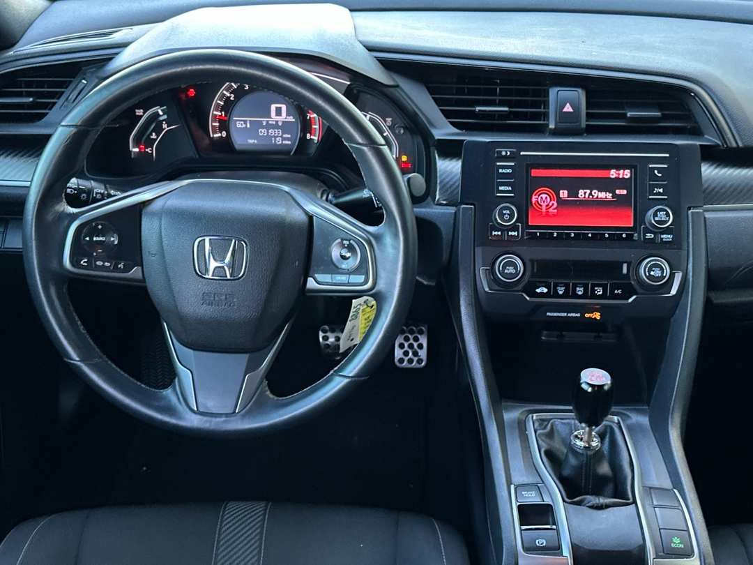 2018 Honda Civic Sport - Image 13