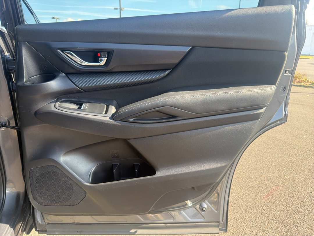 2023 Subaru Ascent Premium - Image 22